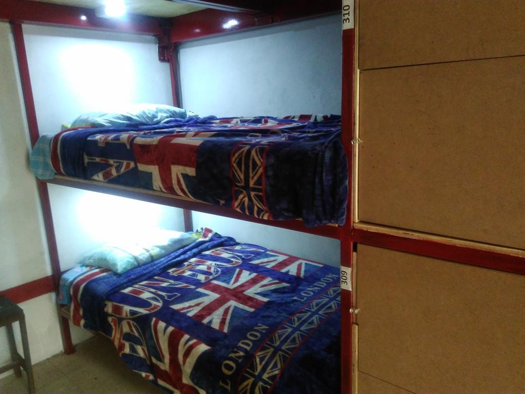 Hostal Avante Toluca Exterior photo