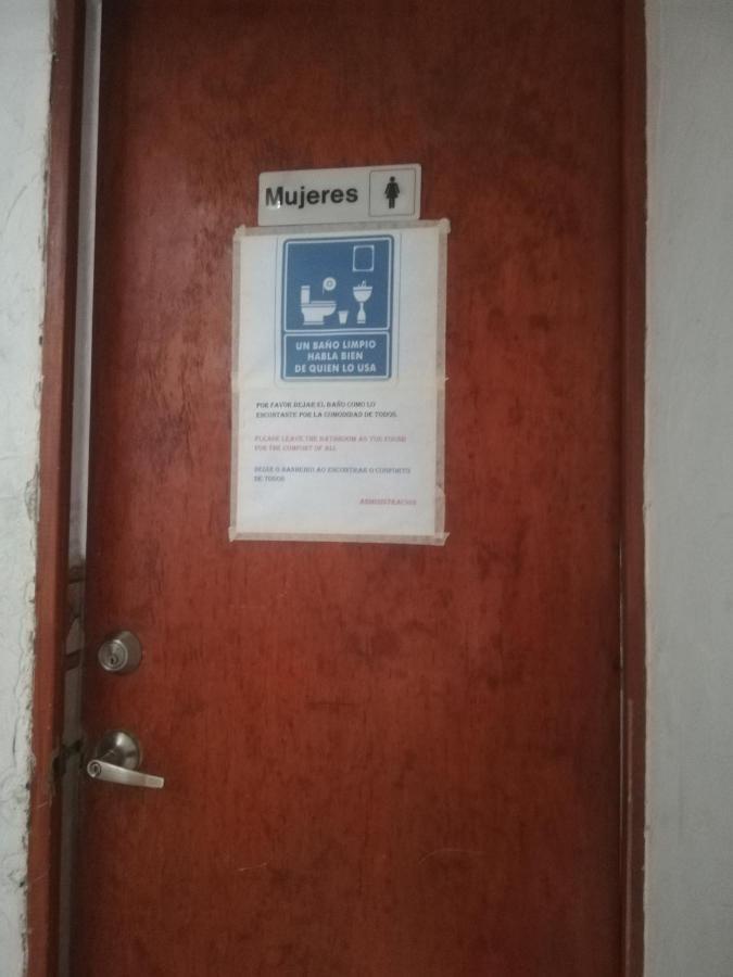 Hostal Avante Toluca Exterior photo